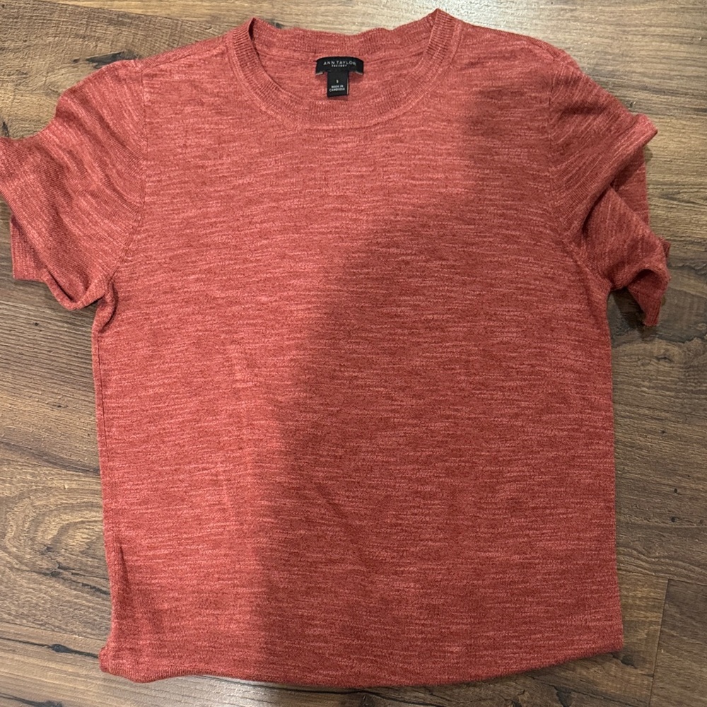 Ann Taylor Factory Heathered Rust Short Sleeve Tee
